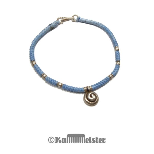 Makramee Armband - pastell blau - Spirale - Silber - Hakenverschluss